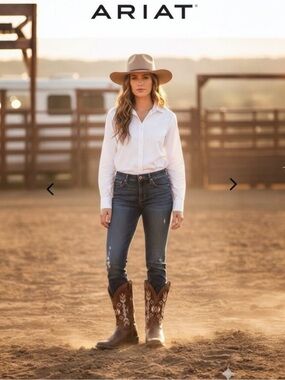 Ariat Women's Round Up Skyler Western Boots Sz. 9